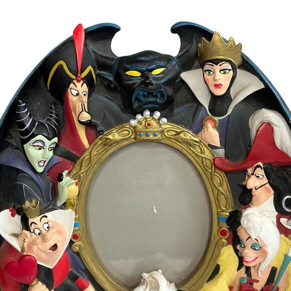 Disney Villains 3D Picture Frame Ursla Maleficent Jafar Cruella - Picture 2 of 9